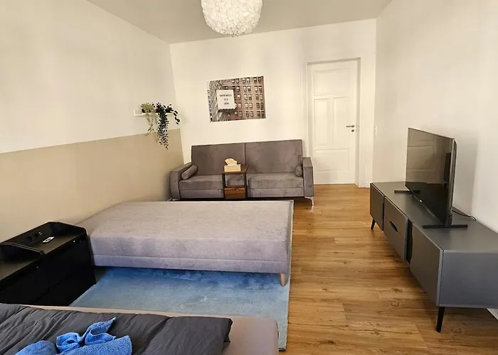 Moderne Mit Zwei Schlafzimmern In Zentrumnaehe Λειψία